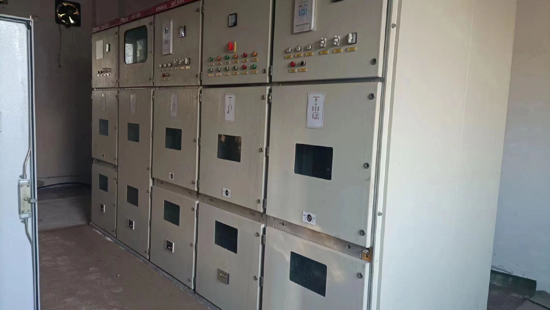 光大百納檢測(cè)電表控制室 光大百納檢測(cè)電表控制室